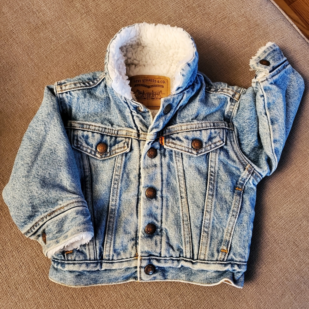 🔥Vintage 90's Levi's Sherpa Lined Denim Jckt.🔥